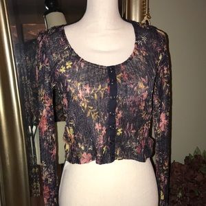 We The Free woman’s long sleeve crop top, size M.  Black multi colored
